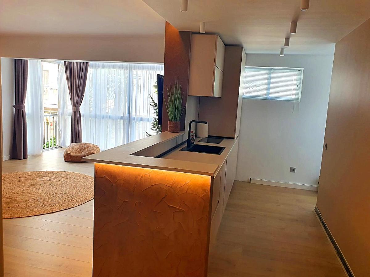 First Line Beach Beautiful Two Bedrooms بينايدورم المظهر الخارجي الصورة