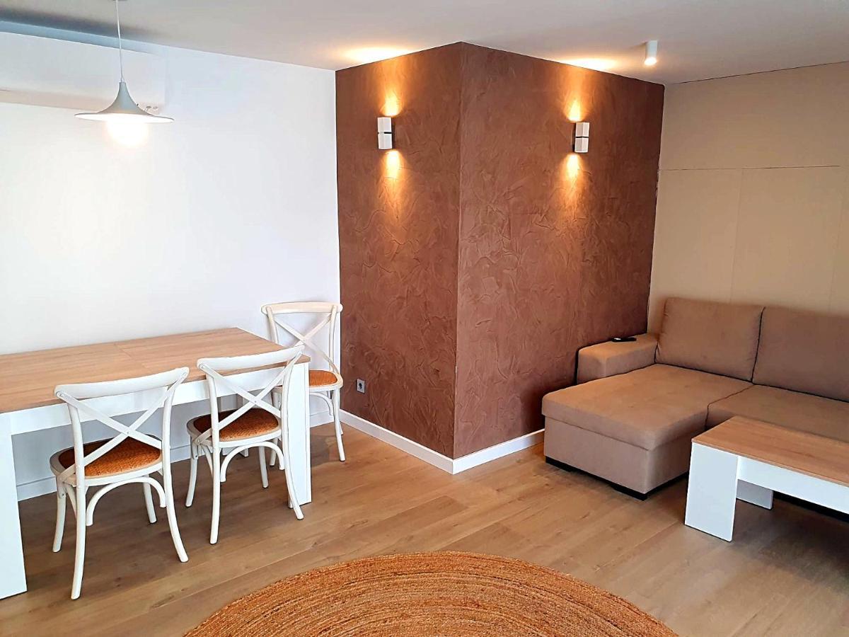 First Line Beach Beautiful Two Bedrooms بينايدورم المظهر الخارجي الصورة